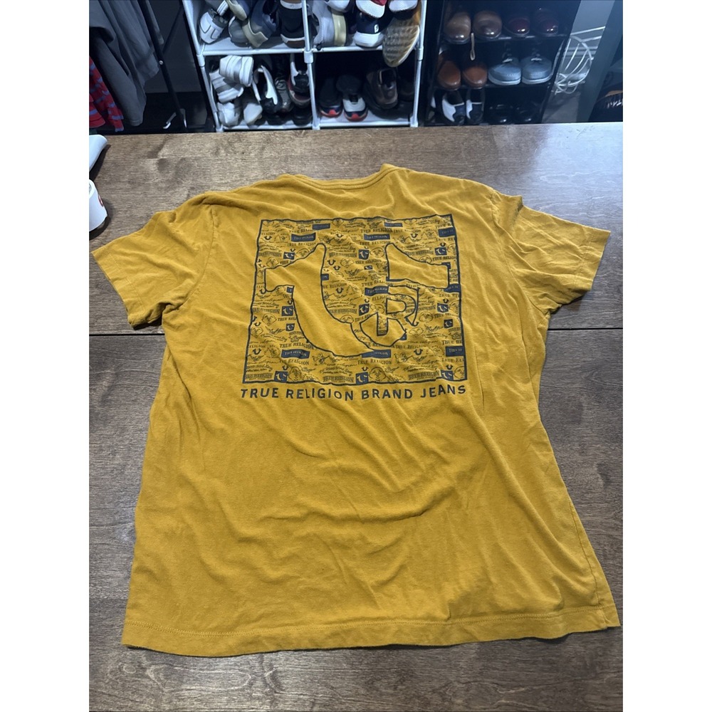 XL True Religion Mens Large Orange Newspaper Short Sleeve T-Shirt